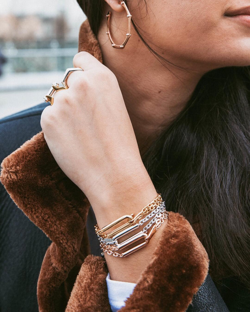 ブレスレット STONEHENgE U Lock Silver Bracelet STONEHENGE | 스톤헨지 Stonehenge U Lock Silver Bracelet